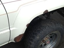 I thought about cutting it but I only have 235/75 wildcats so would look stupid. Also note no engine or trans in pic hence why sitting so high.