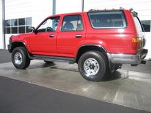 10/04/2009  . . . all cleaned up, waxed up, armour-all'd and undercoated.  Ready to go.  

Uh, now it's too clean to hit the trails... I gotta give it a week or two before heading into the mud!  :)