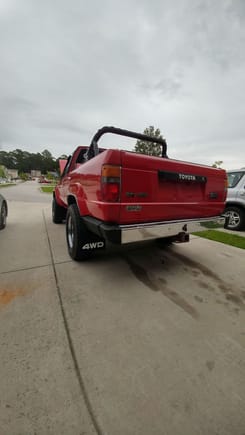 At this point the only things I had done to it was give it a really good cleaning and repaint the TOYOTA on the tailgate, and 4WD on the mud flaps