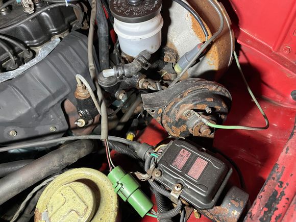 Not a factory horn circuit.