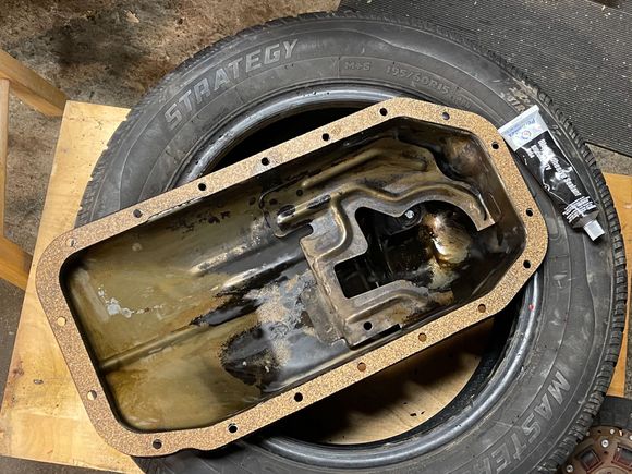 New cork gasket. Because i had one in the garage.