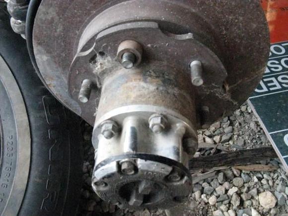 Driver's Hub with "spacer"