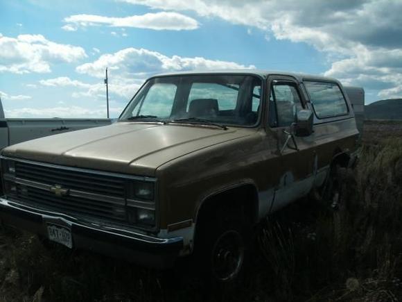 84 Blazer: Holley TBI, HD700R4 from 700R4.com, 31 spline chromoly axles Front&amp;Rear, Lockrights F&amp;R.