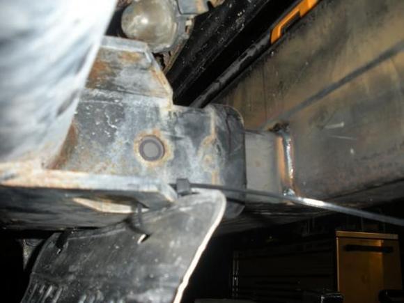 this bumper mounts into my existing receiver