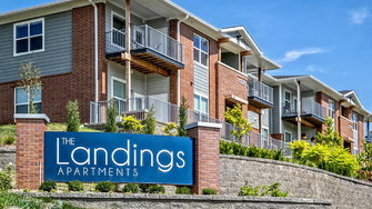 The Landings Apartments - Bellevue, NE