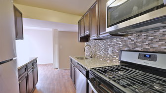 Carriage Hill Apartment Homes - Randallstown, MD