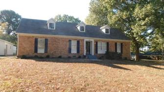 1925 Tammwood Dr - Memphis, TN