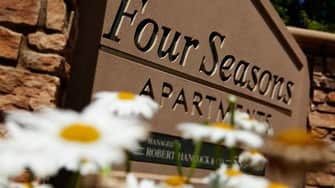 Four Seasons Apartments - Omaha, NE
