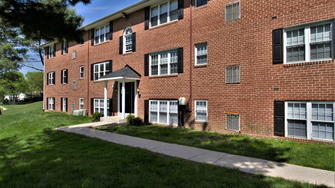 Willowbrook Apartments - Boothwyn, PA
