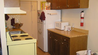 Executive House Apartments - State College, PA