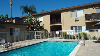 Villa Monaco Apartments - La Habra, CA