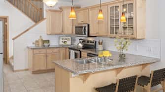 Cascade Shores Townhomes and Flats - Rochester, MN