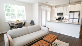 Butler Square Apartments - Doylestown, PA