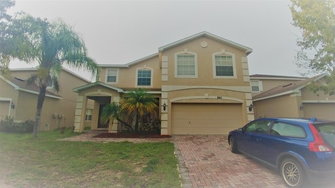 8815 Royal Enclave Blvd - Tampa, FL