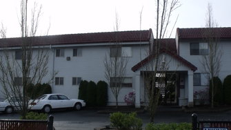 Lee Shores Apartments - Silverdale, WA