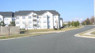 Princeton Woods Apartments - Dumfries, VA