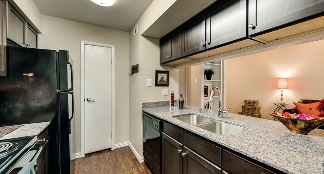 Mount Vernon Apartments 172 Reviews Desoto Tx Apartments For