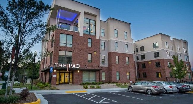 The Pad on Harvard 36 Reviews College Park, GA