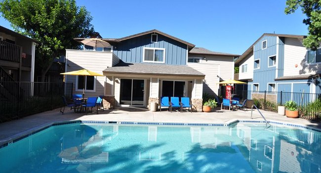 Village Grove Apartments 45 Reviews Escondido Ca For Image Of Village Grove Apartments In Escondido Ca