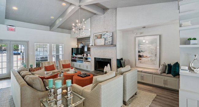 Retreat at Brightside - 39 Reviews | Baton Rouge, LA Apartments for ...