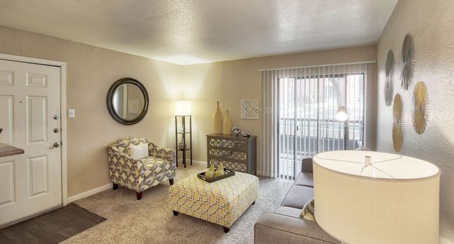 Promontory Point Apartments 76 Reviews Austin Tx Apartments