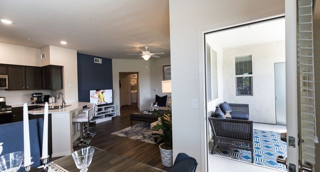 The Gallery Apartments 5 Reviews Las Vegas Nv