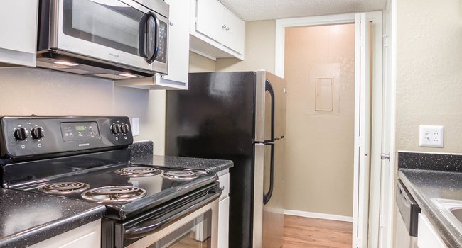 Warwick Apartments 50 Reviews Abilene Tx Apartments
