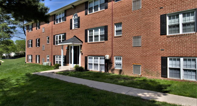 Willowbrook Apartments - Boothwyn PA