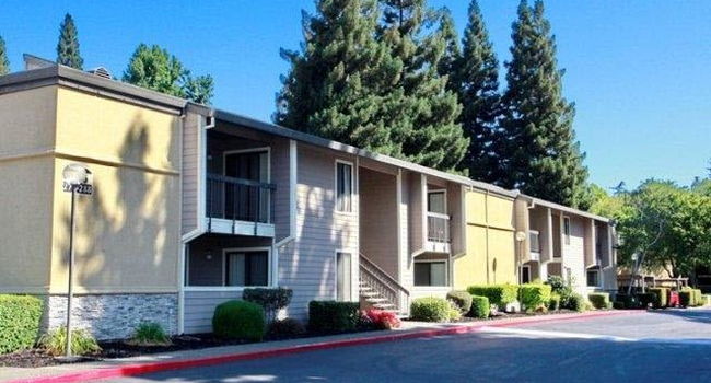 Rivercrest Apartments  - Sacramento CA