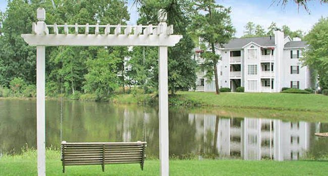 Sutter Lake Apartments 144 Reviews Riverdale Ga Apartments For Rent Apartmentratings C