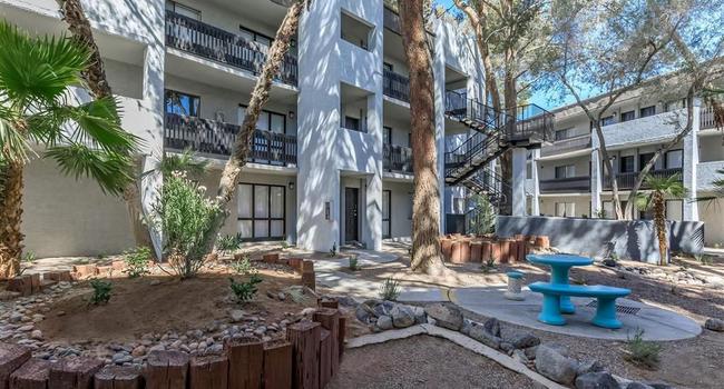 Evoq 4 Reviews Las Vegas, NV Apartments for Rent