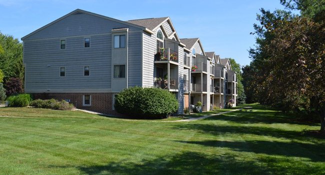 Byron Lakes Apartments - 48 Reviews | Byron Center, MI Apartments for