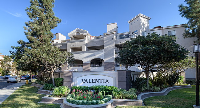 Valentia Apartments