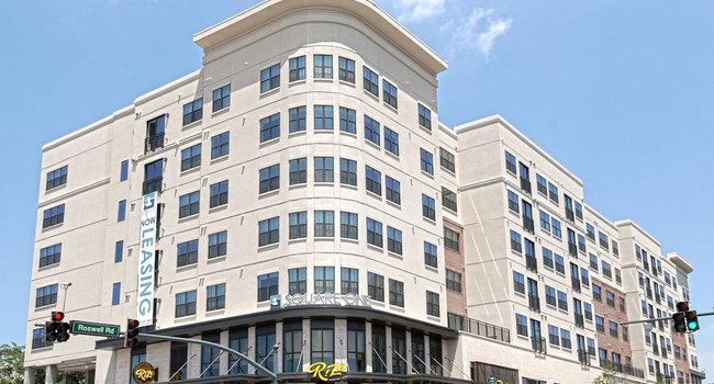 Square One Apartments