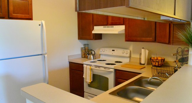 LakePointe Apartments - 417 Reviews | Batavia, OH