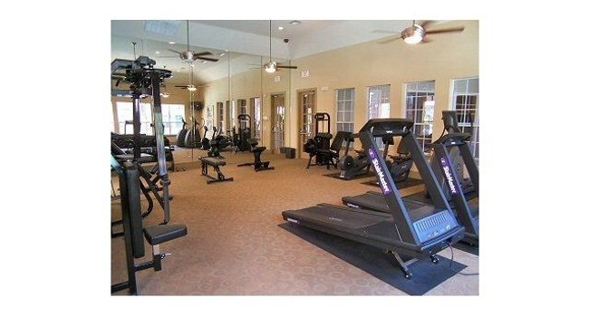 Meyer Park Lakeside Apartments - 207 Reviews | Houston, TX Apartments for Rent | ApartmentRatings©