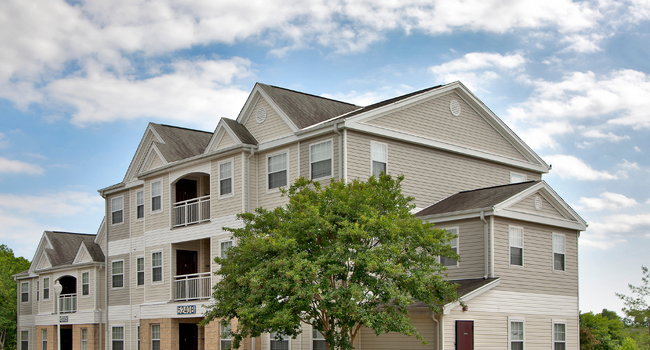  Battlewood Apartments Fort O with Modern Garage