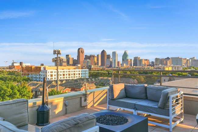 One Oak Grove Apartments 44 Reviews Dallas Tx For Manager Uploaded Photo Of One Oak Grove Apartments In Dallas Tx