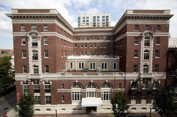 The Rockefeller Norfolk Apartments 10 Reviews Va Resident Photo Of The Rockefeller Norfolk Apartments In Va