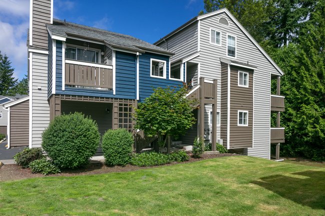 Carriages At Fairwood Downs - 178 Reviews | Renton, WA Apartments for