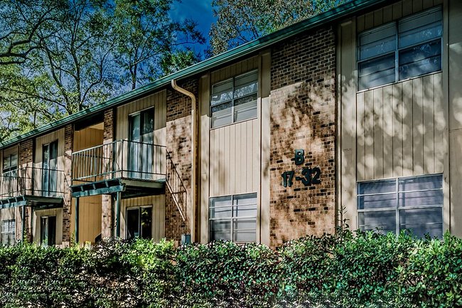 Autumn Woods Apartment Homes - 79 Reviews | Mobile, AL Apartments ... Autumn Woods Apartment Homes - 79 Reviews | Mobile, AL Apartments ...