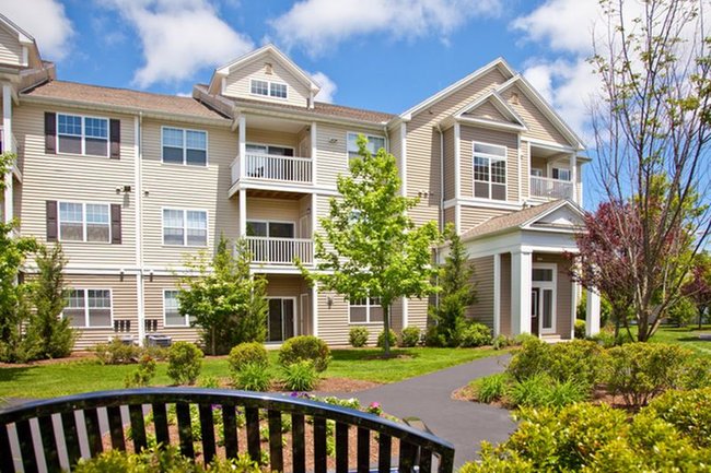 Everly Apartments - 44 Reviews | Wakefield, MA Apartments for Rent