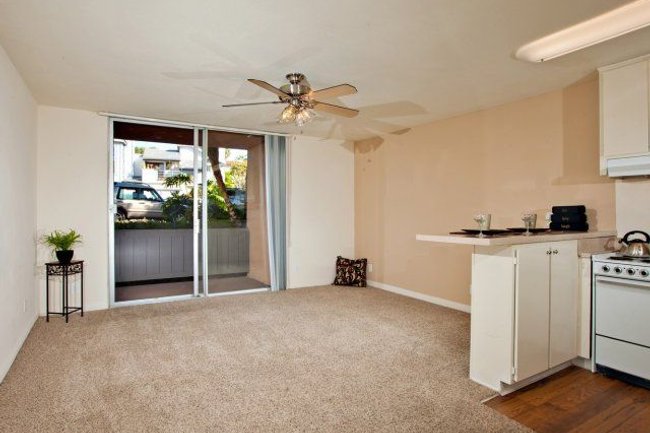 Elan Sandpiper Del Mar - 4 Reviews | Solana Beach, CA Apartments for